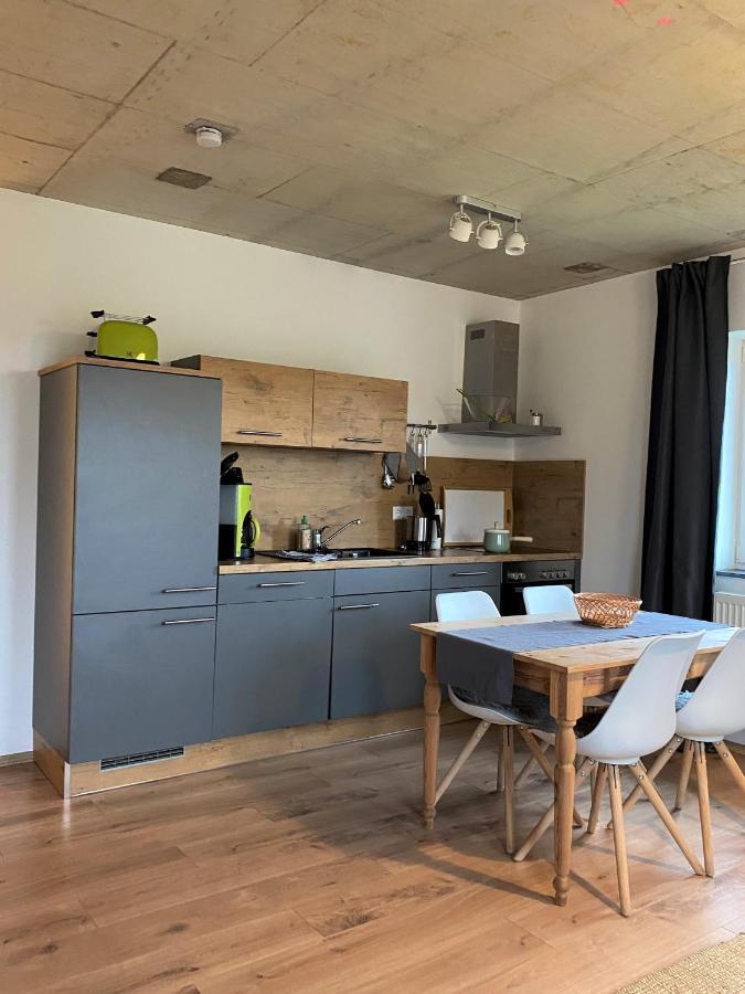 Landhof Lieg - Tierische Auszeit In Unseren Gemuetlichen Ferienwohnungen Exterior foto