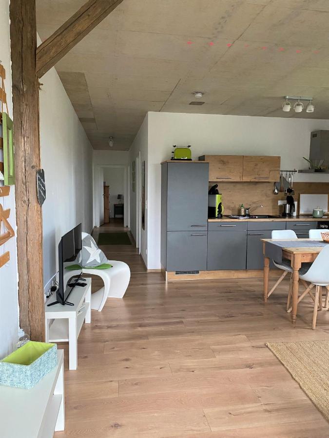 Landhof Lieg - Tierische Auszeit In Unseren Gemuetlichen Ferienwohnungen Exterior foto