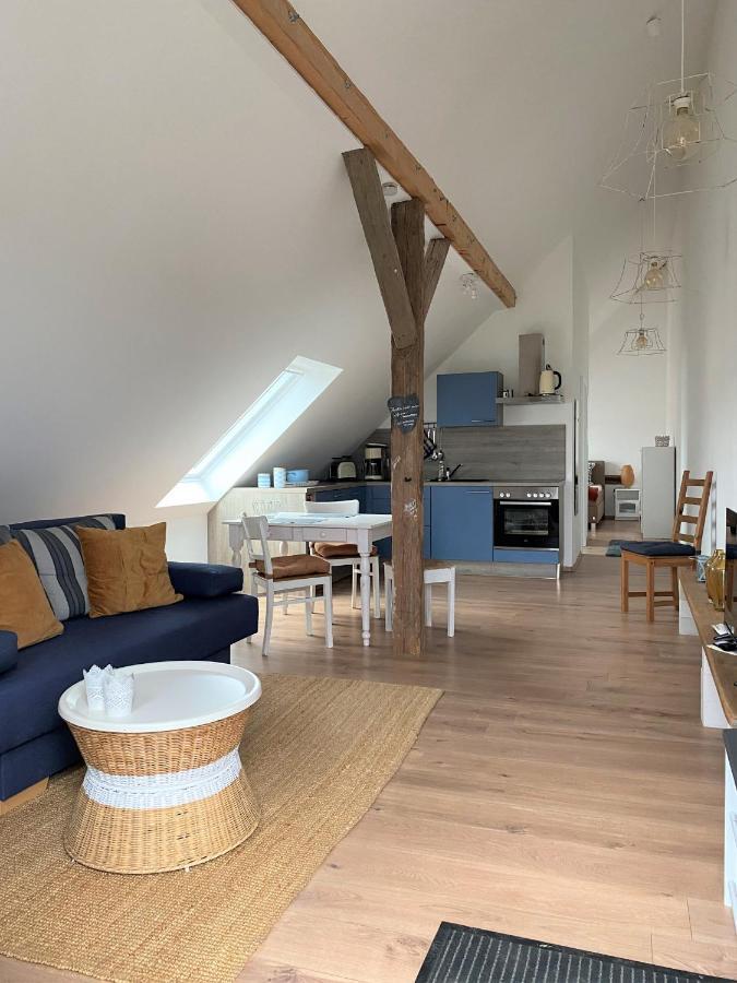 Landhof Lieg - Tierische Auszeit In Unseren Gemuetlichen Ferienwohnungen Exterior foto